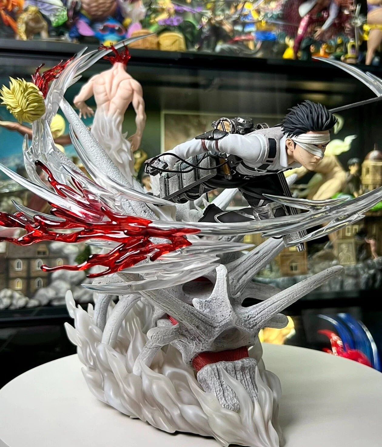Levi Ackerman Resin Attack on Titan Statue™️